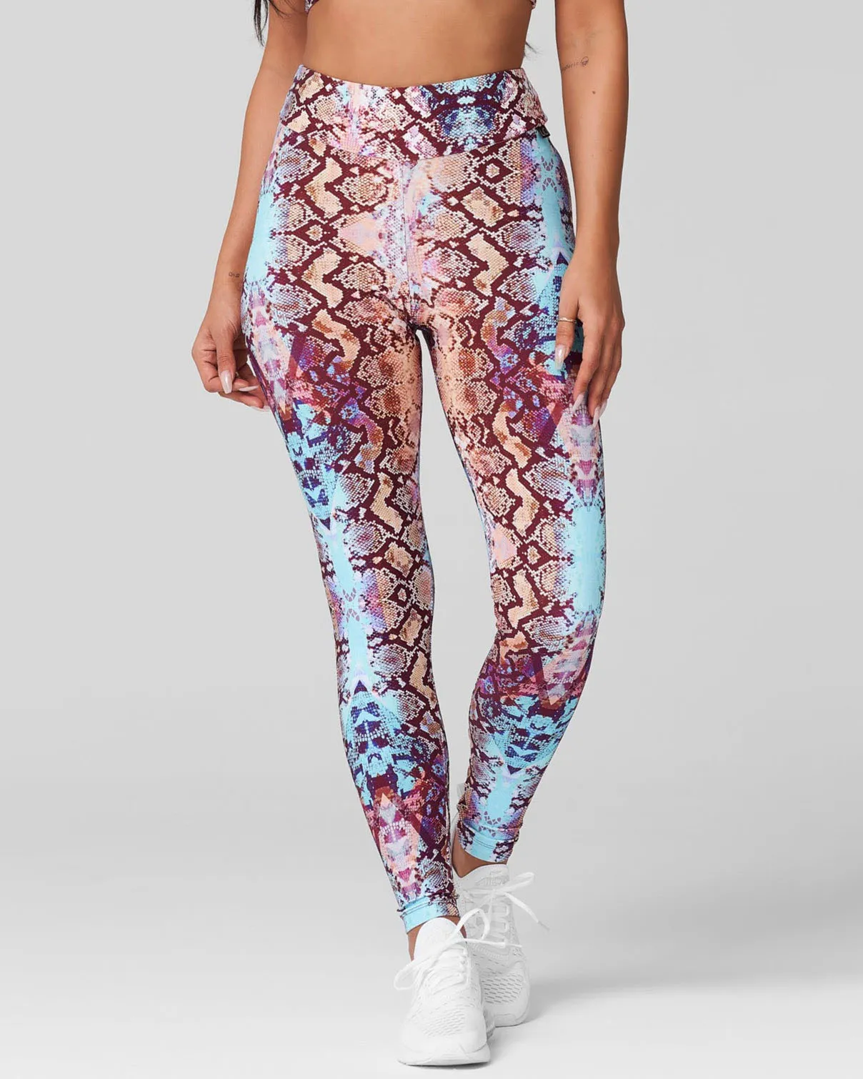 Cobra High Waist Scrunch Legging