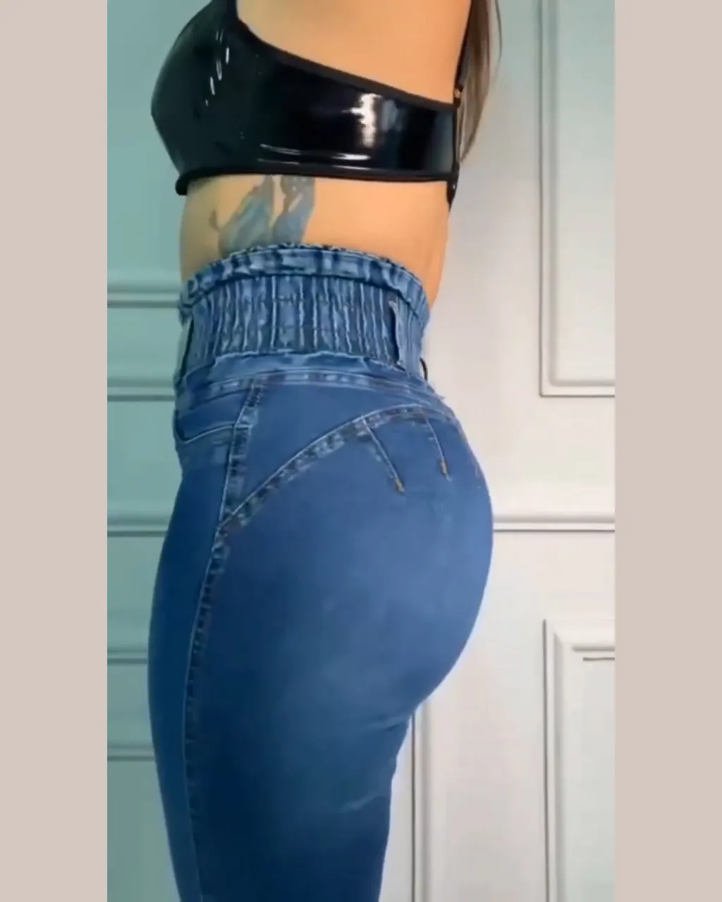 HIigh Waisted Front Zipper Stretchy Jeans