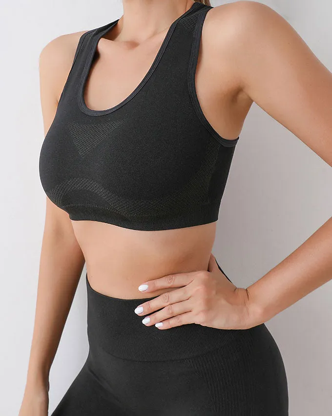 Sujetador deportivo de una pieza para correr a prueba de golpes Push-Up Yoga Beautiful Back Shorts Set