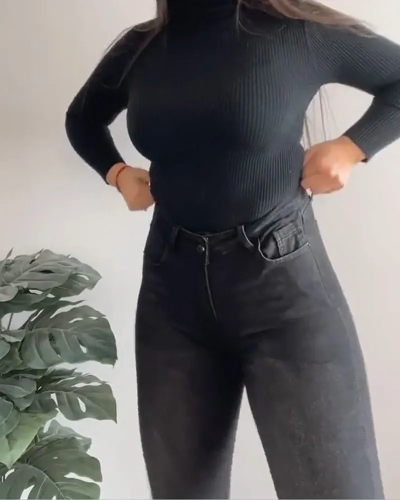 Skinny Jeans With Belted Belts (Pre-Sale)