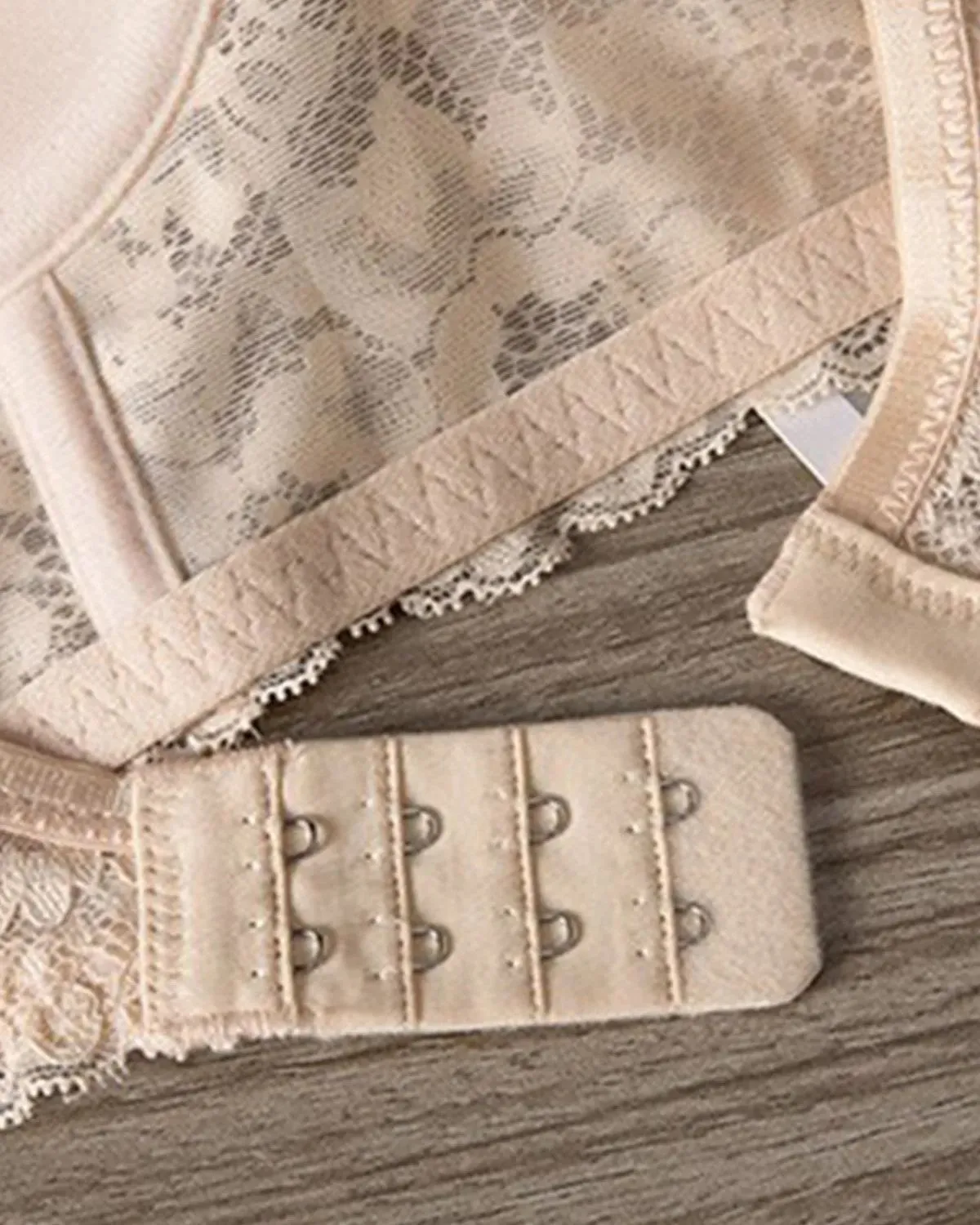 Sujetador con aros suaves Lace Beauty Back Wrap Chest Fixed Coaster Gather