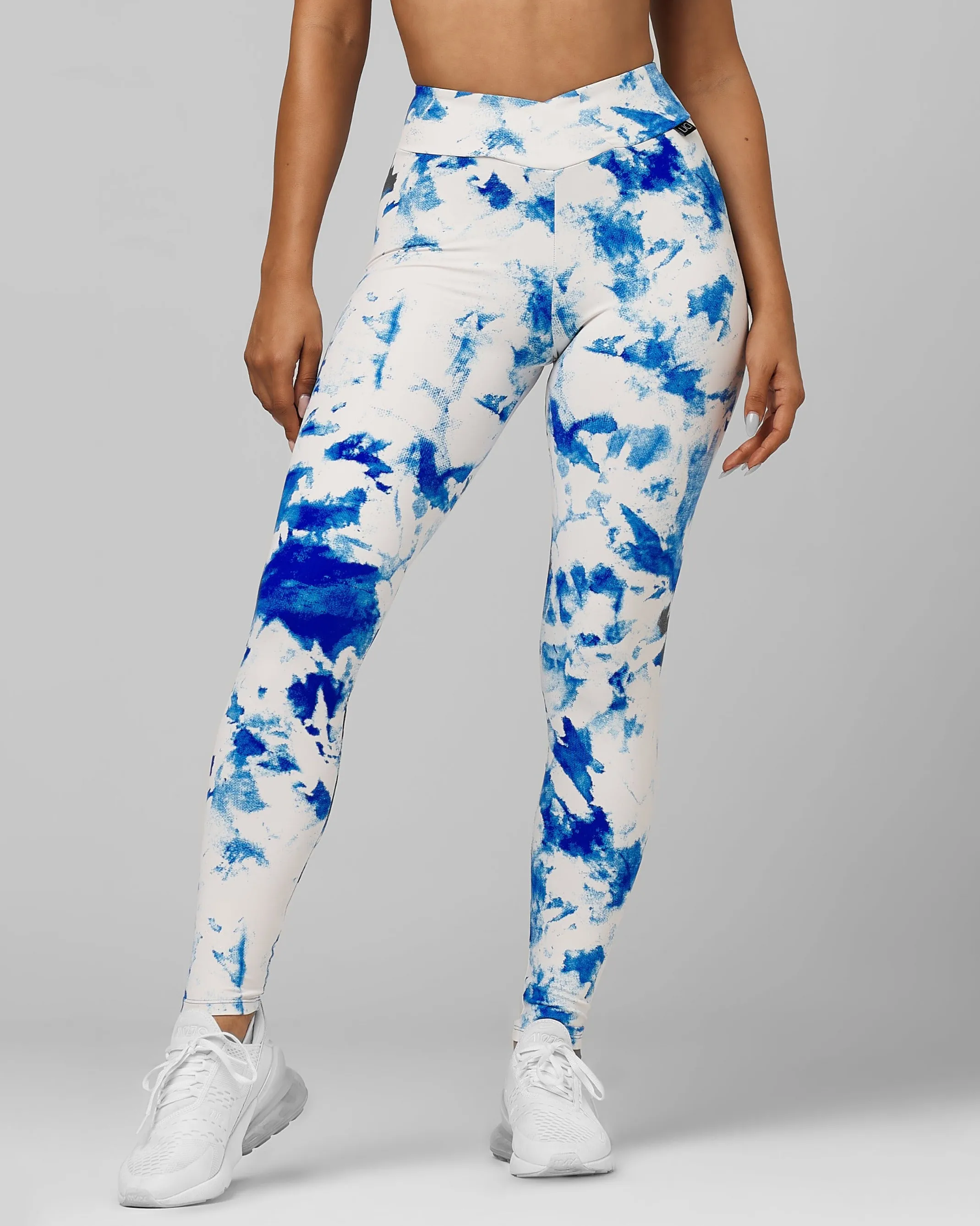 Santorini V-Cut Scrunch Legging