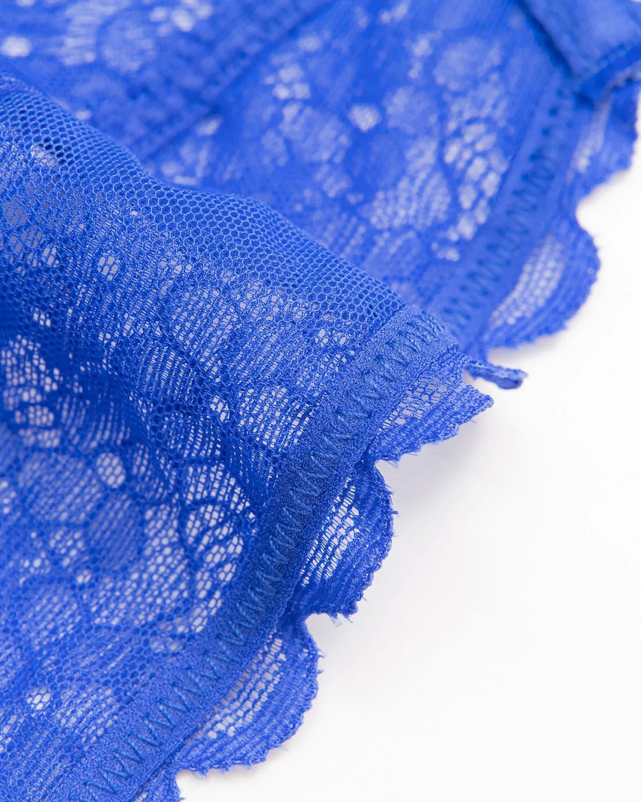 Sujetador sin forro minimizador de encaje sexy con aros