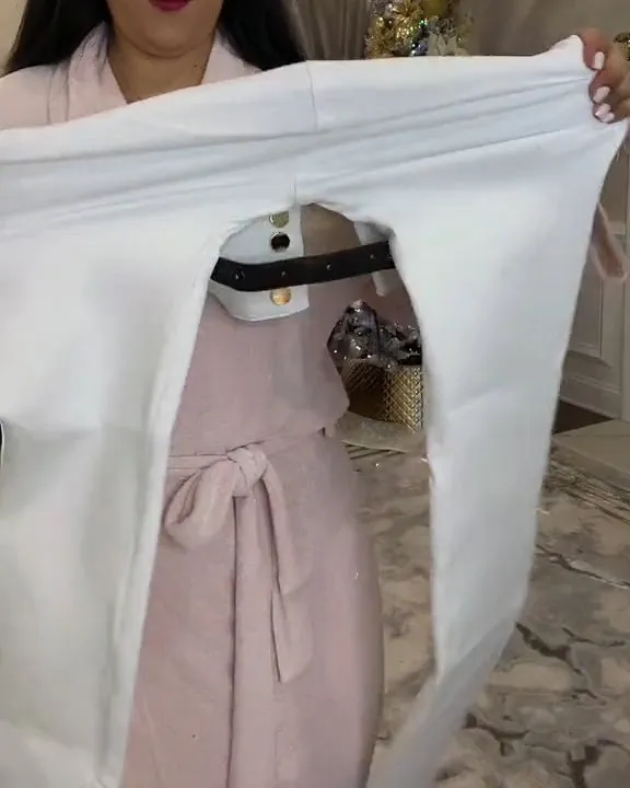 High Rise Slim Fit Curvy Jeans