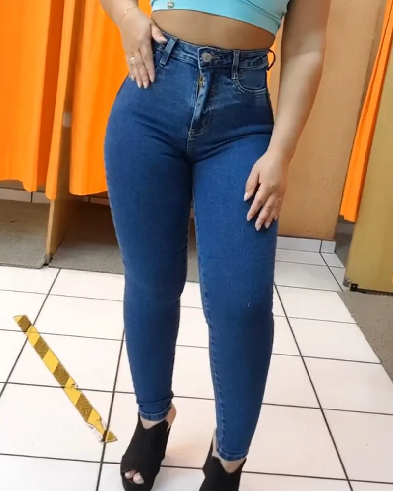 Skinny Jeans With A Cinched Waist (Pre-Sale)