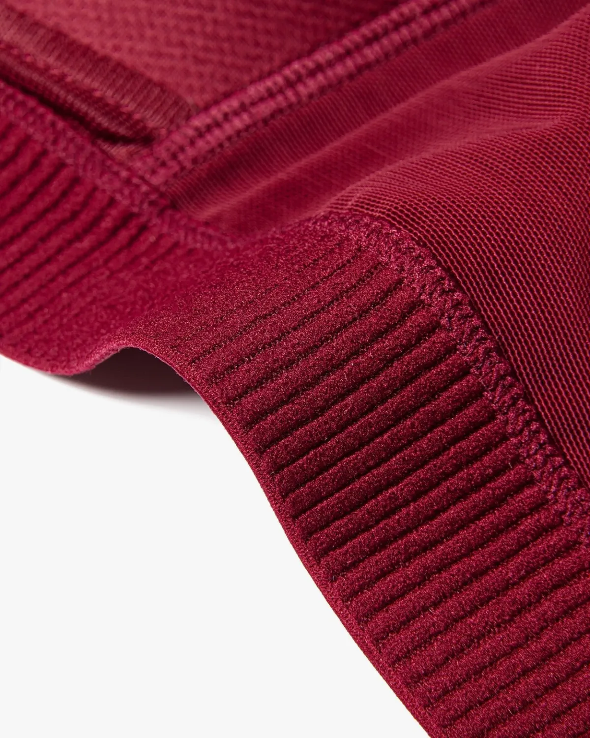 Sujetador deportivo con espalda nadadora y cremallera con relleno y cierre frontal