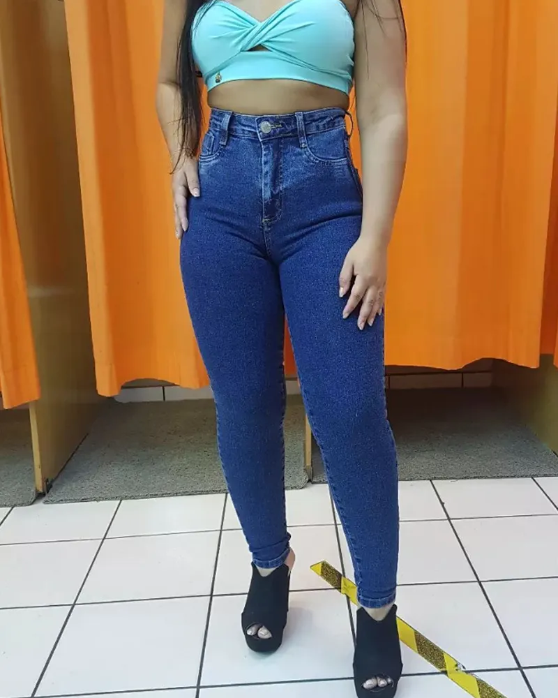 Skinny Jeans With A Cinched Waist (Pre-Sale)