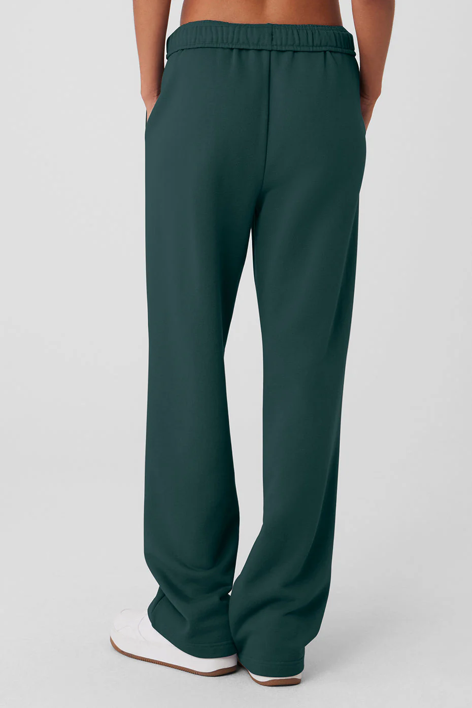Accolade Straight Leg Sweatpant - Midnight Green