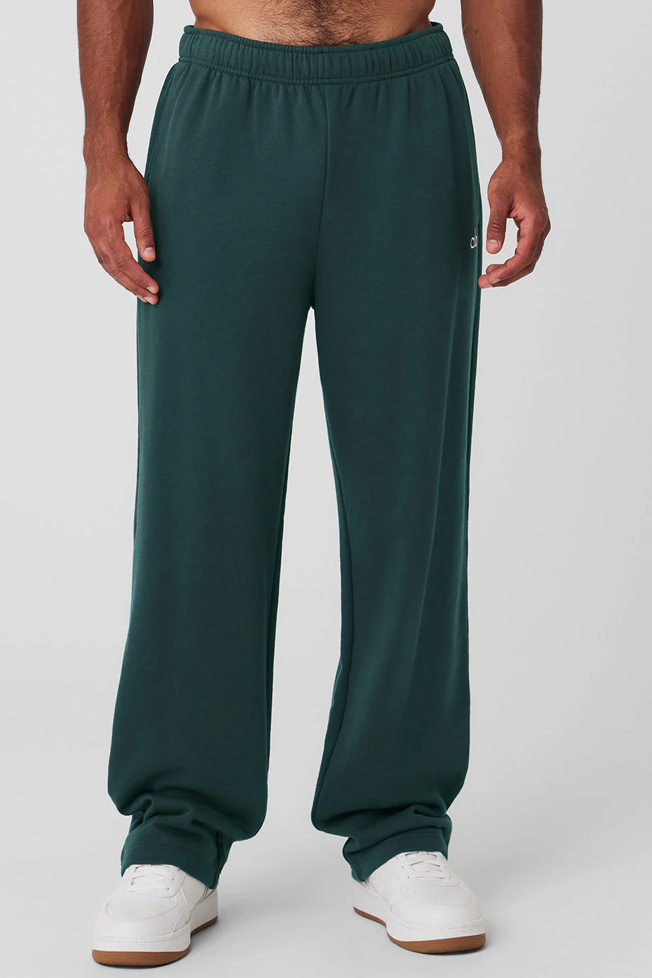 Accolade Straight Leg Sweatpant - Midnight Green