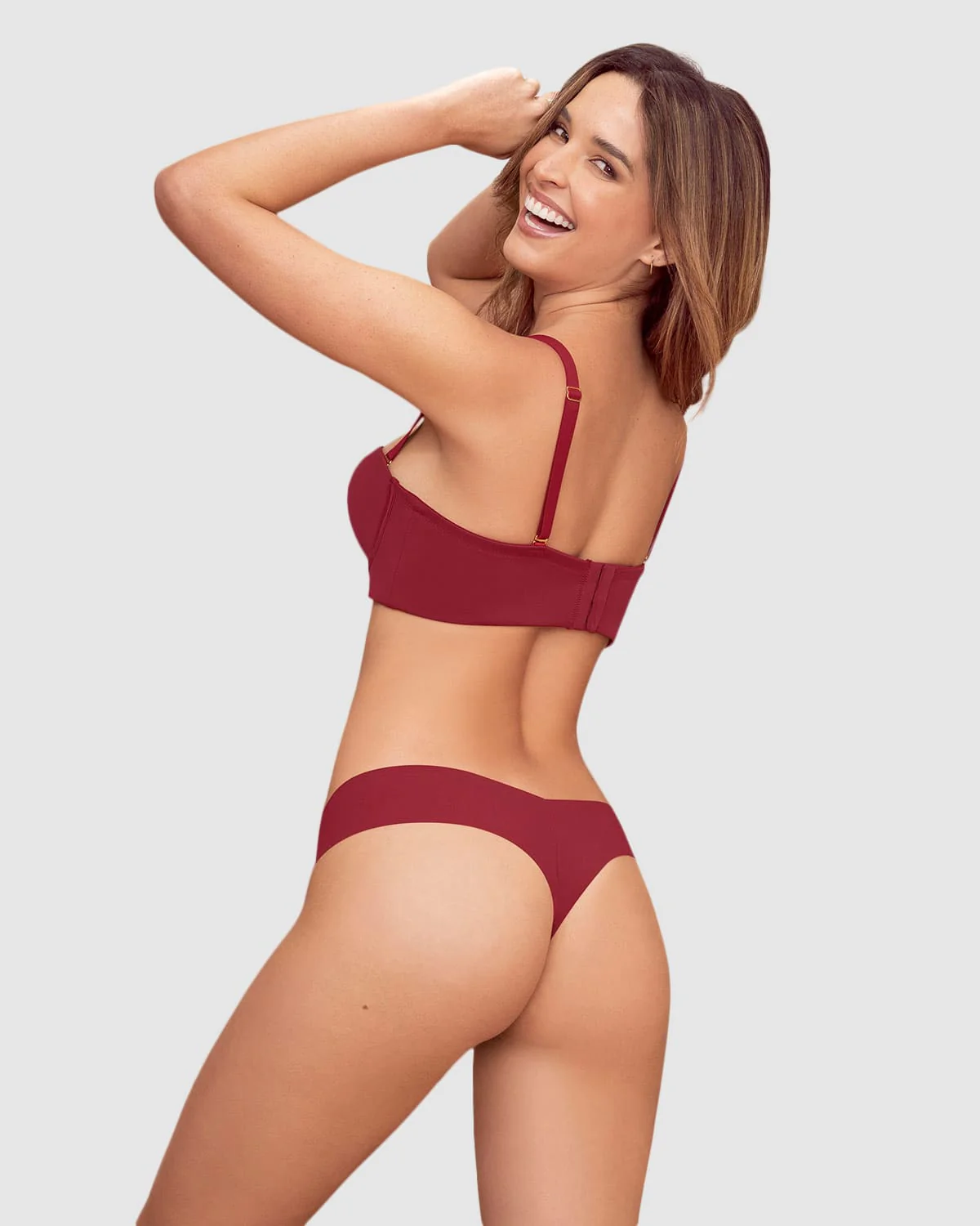 Brasilera invisible con tela inteligente