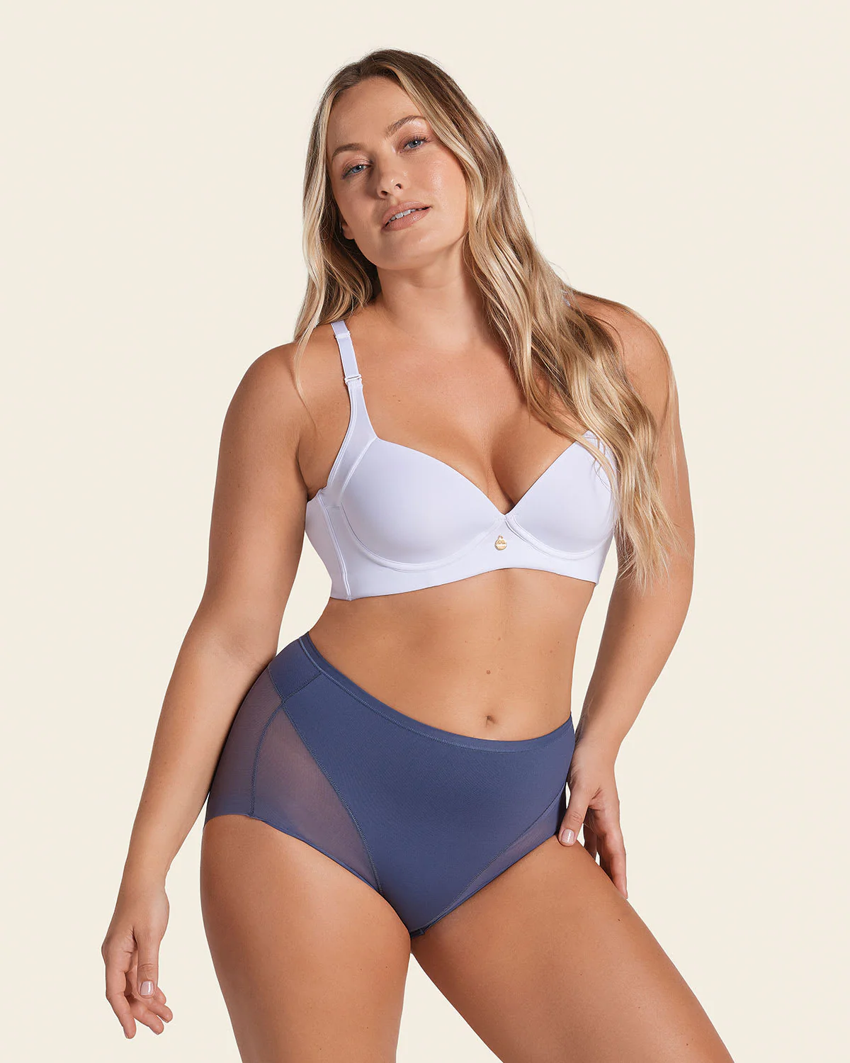 Panty clásico invisible con tul