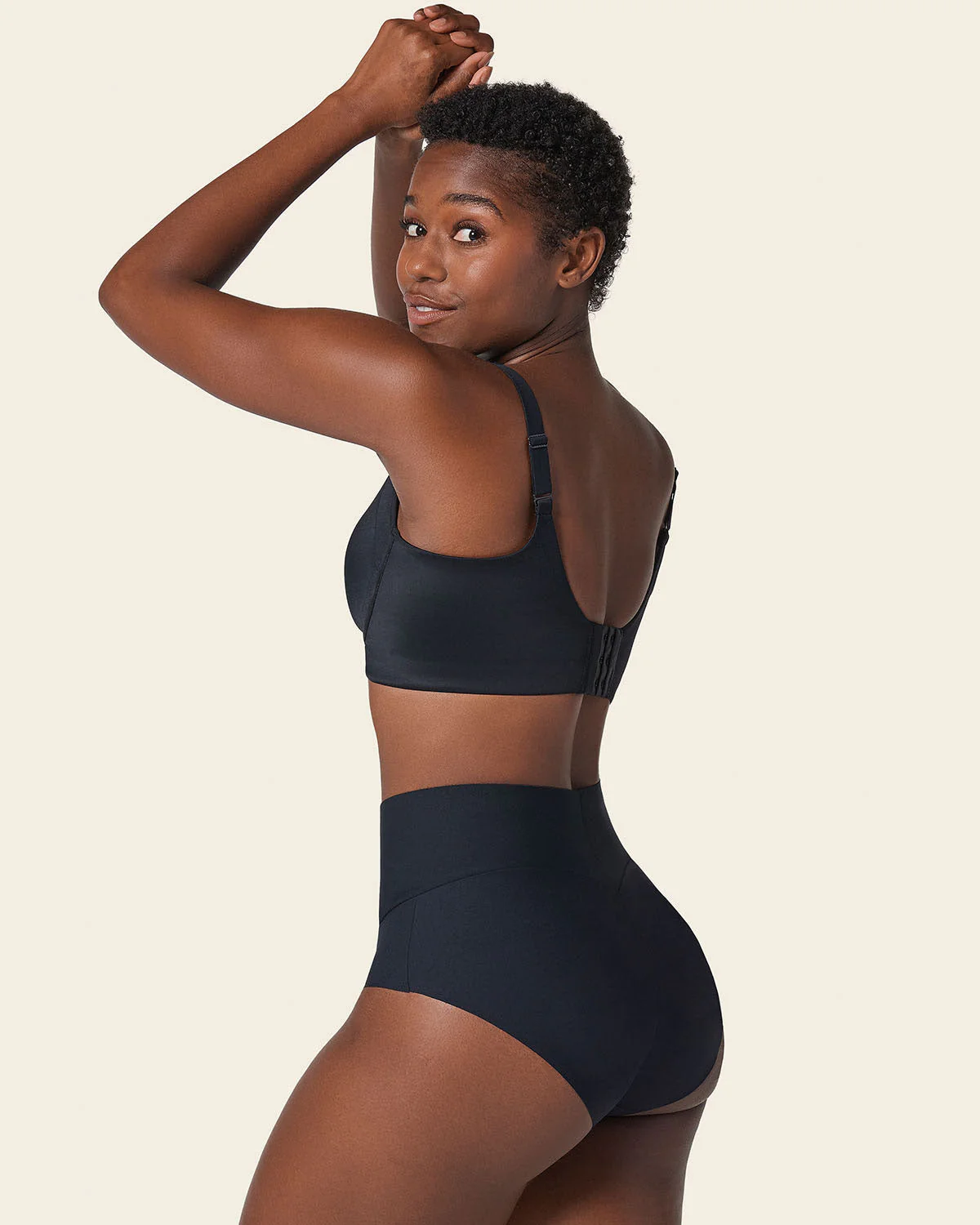 Panty clásico tiro alto de control fuerte de abdomen