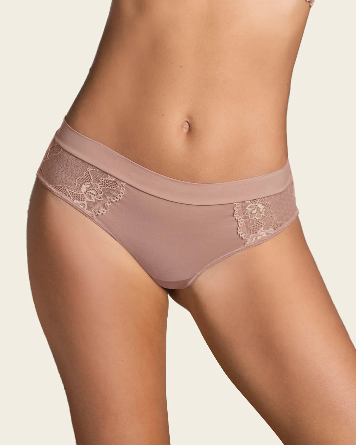 Panty cachetero en microfibra y detalles en SmartLace