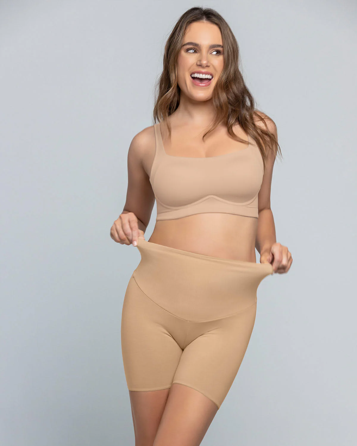 Short de control moderado en algodón