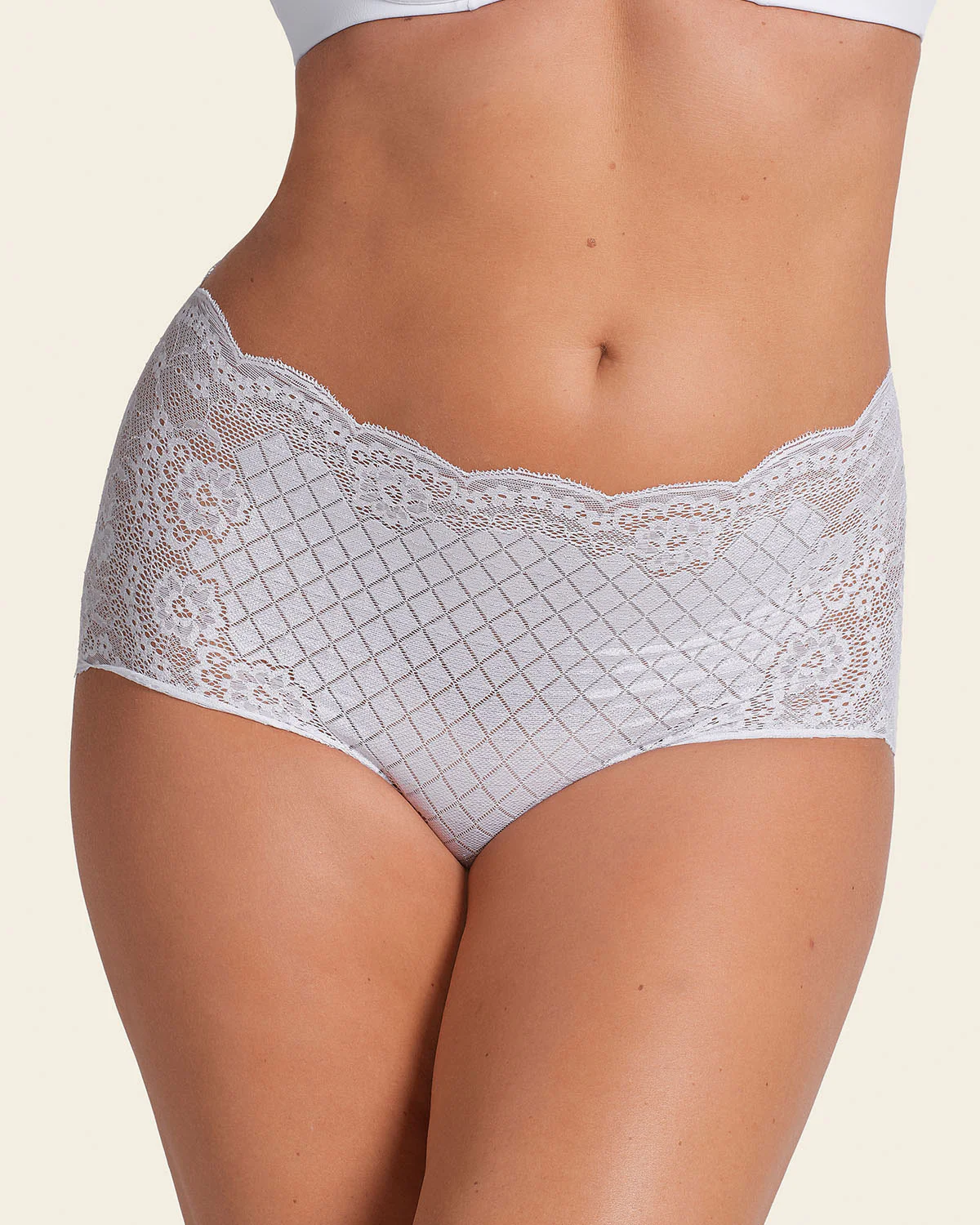 Panty clásico en encaje SmartLace