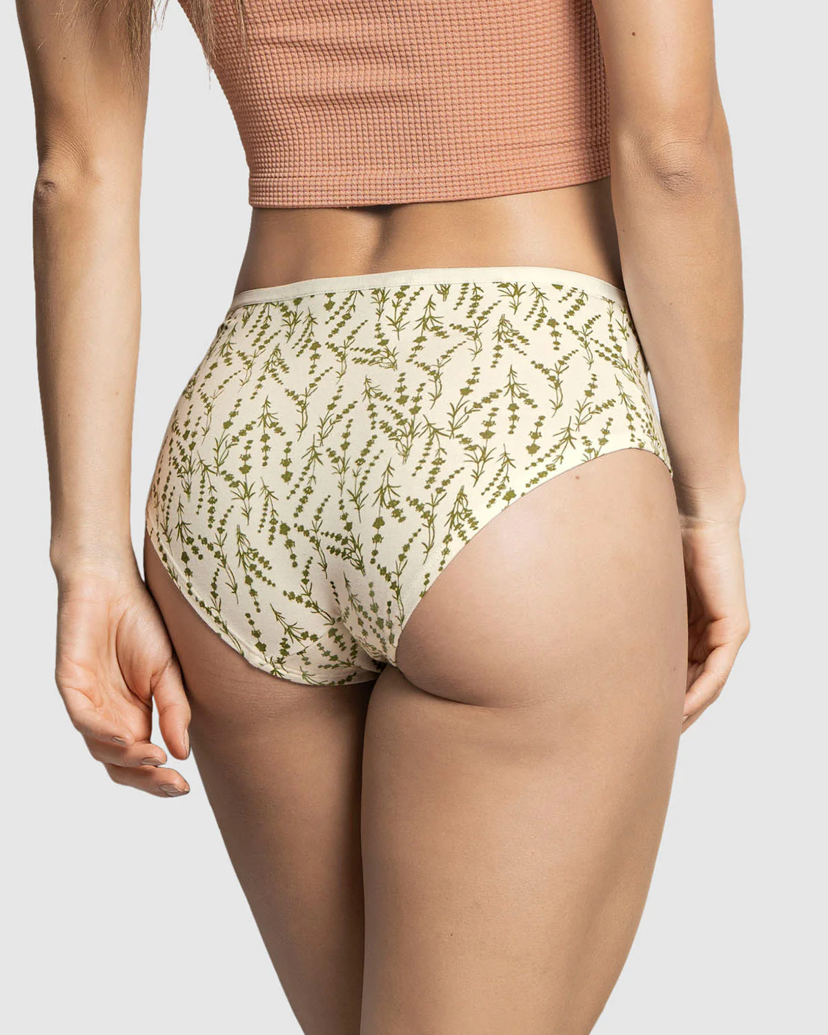 Paquete x 3 panties clásicos de máxima comodidad y frescura