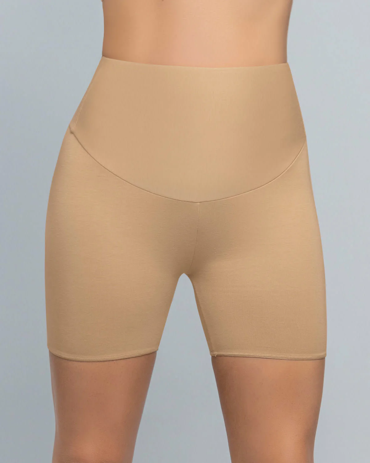 Short de control moderado en algodón