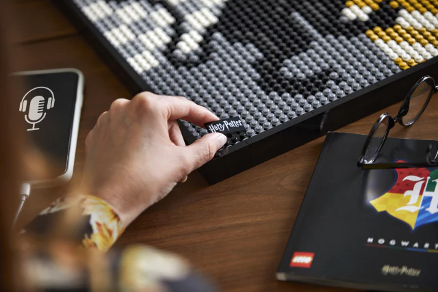 LEGO® ART Harry Potter™ Hogwarts™ Crests 31201