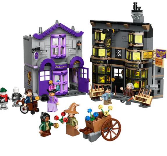 LEGO® Harry Potter™ Ollivanders & Madam Malkin's Robes 76439