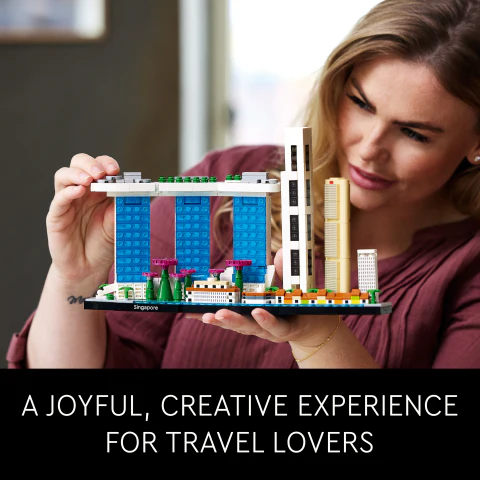 LEGO® Architecture Singapore Building Kit 21057