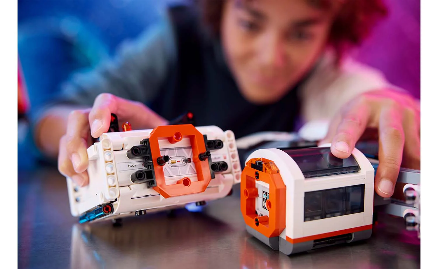 42181 | LEGO® Technic VTOL Heavy Cargo Spaceship LT81