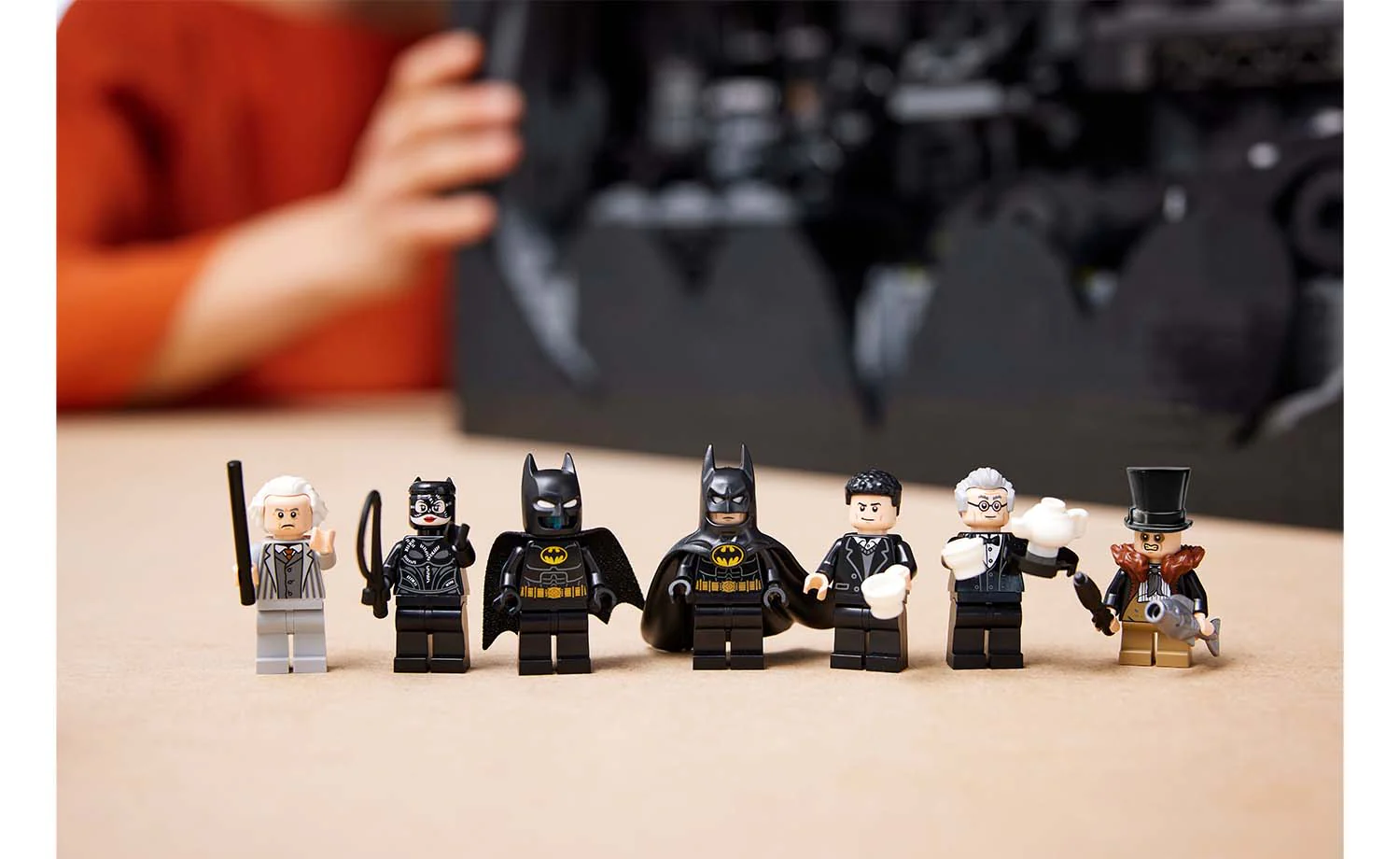 76252 | LEGO® DC Batcave™ –  Shadow Box