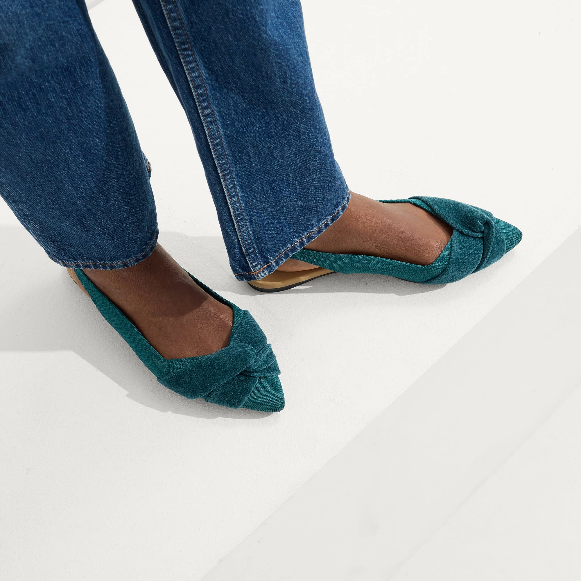 The Twist Point Slingback - Everglade
