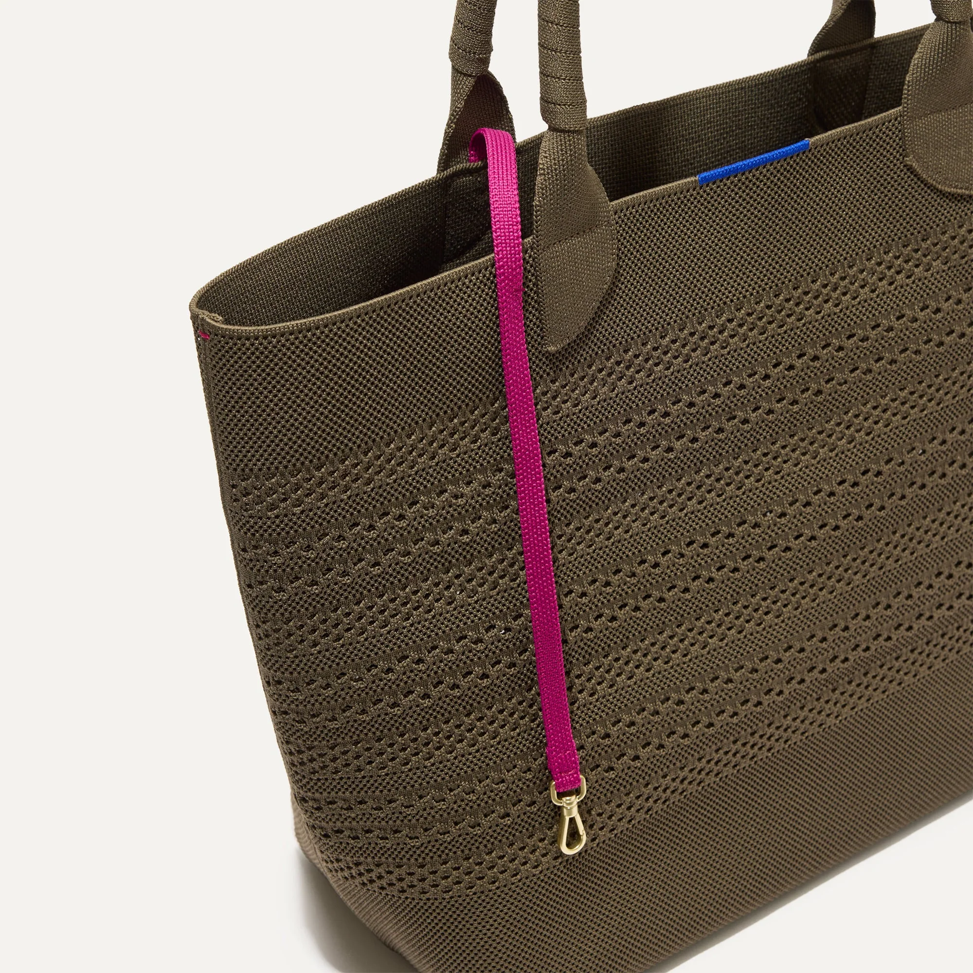 The Lightweight Tote - Safari Crochet
