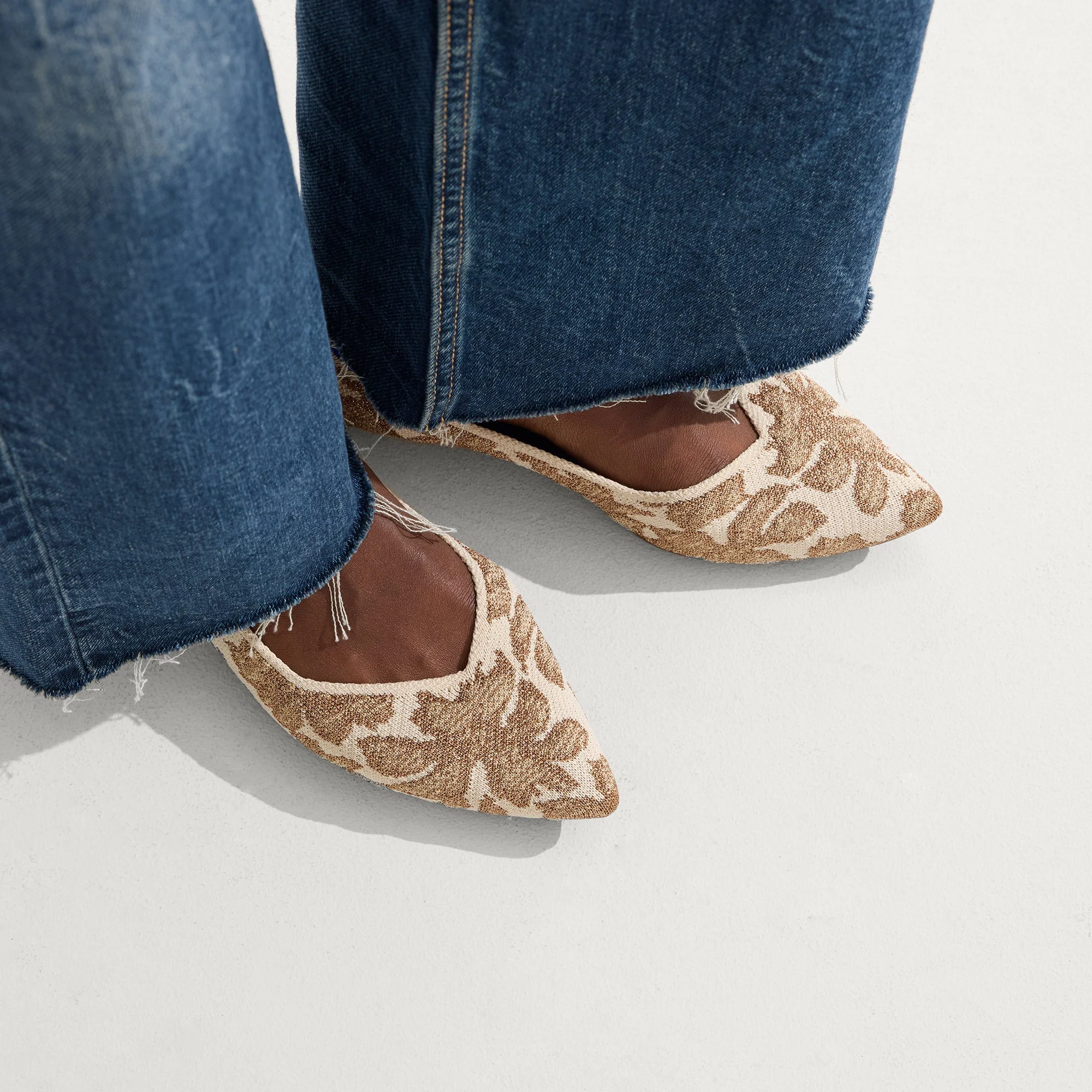 The Point II - Gold Chantilly