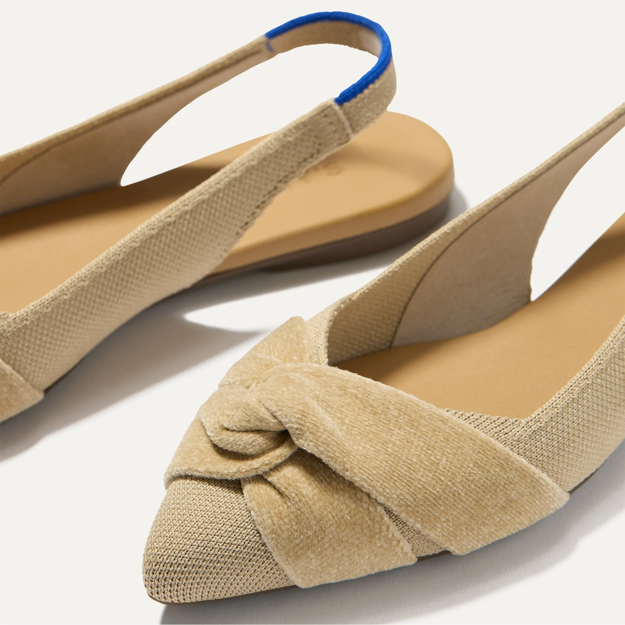The Twist Point Slingback - Brioche