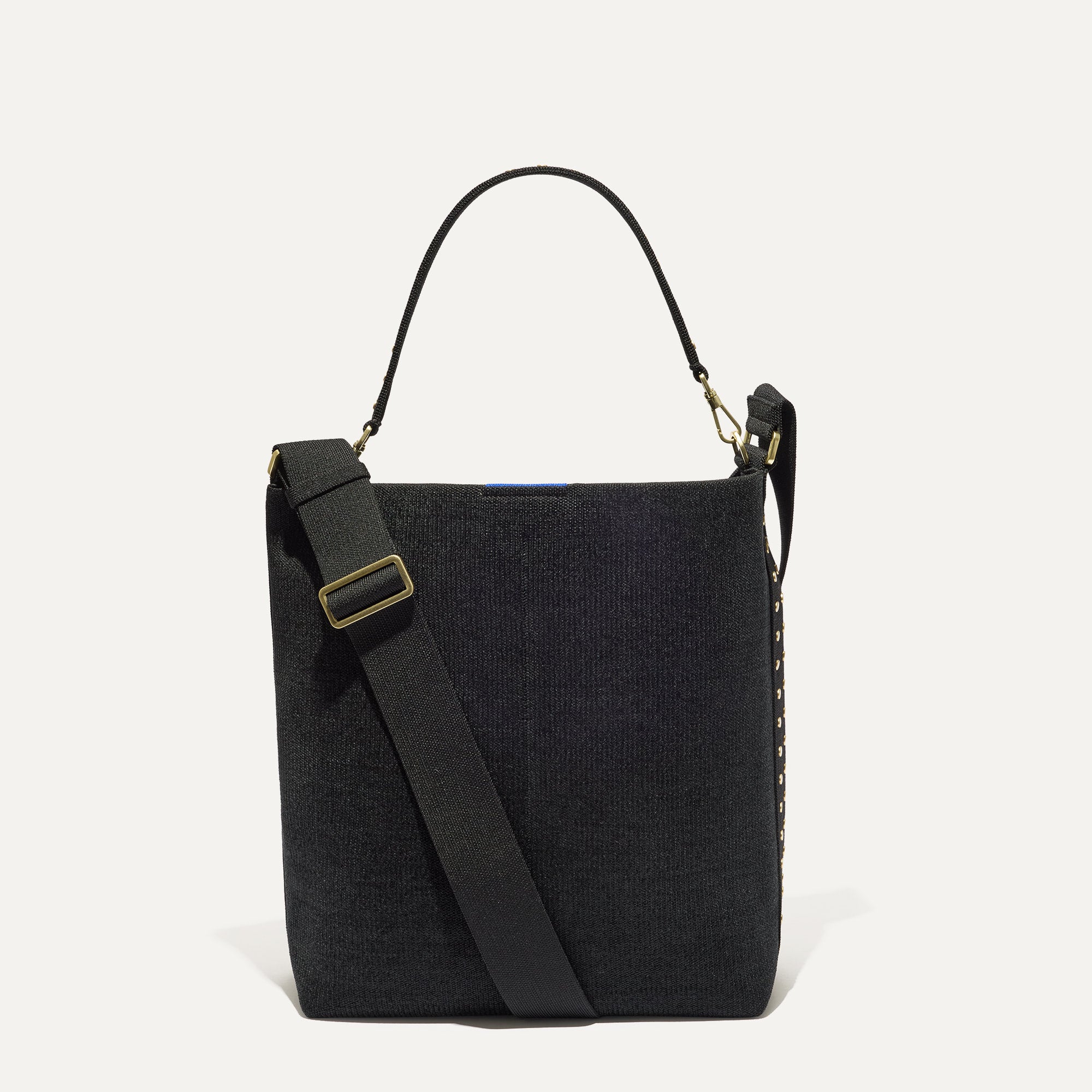The ReVelvet™ Bucket Bag - ReVelvet™ Black