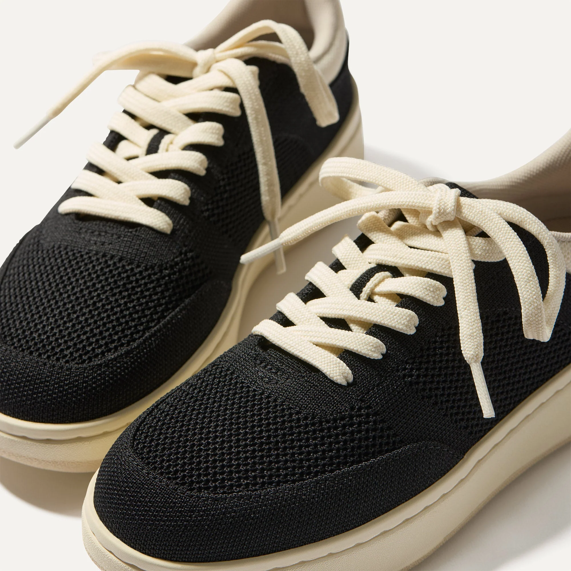 The Court Sneaker - Black