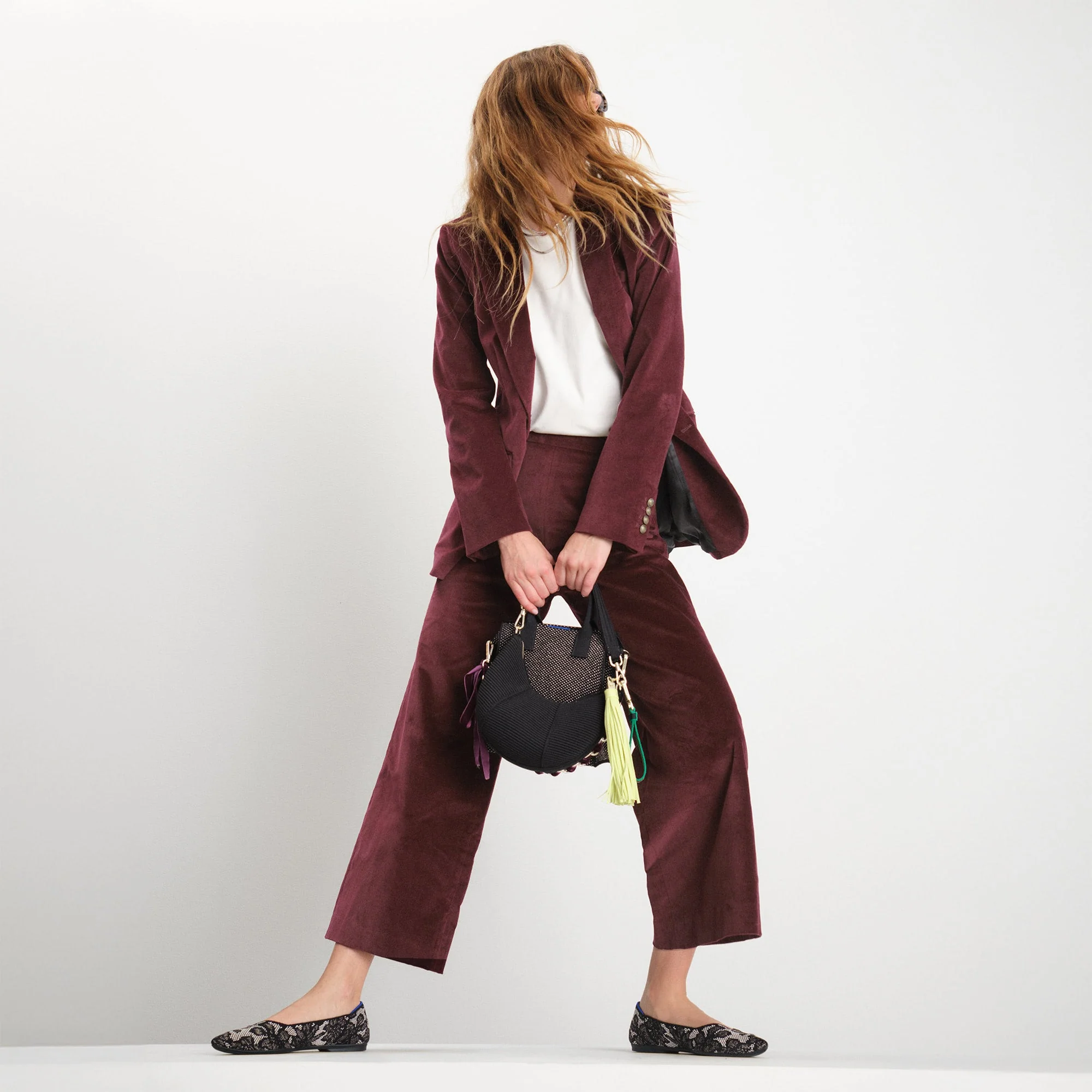 The Point II - Black Chantilly