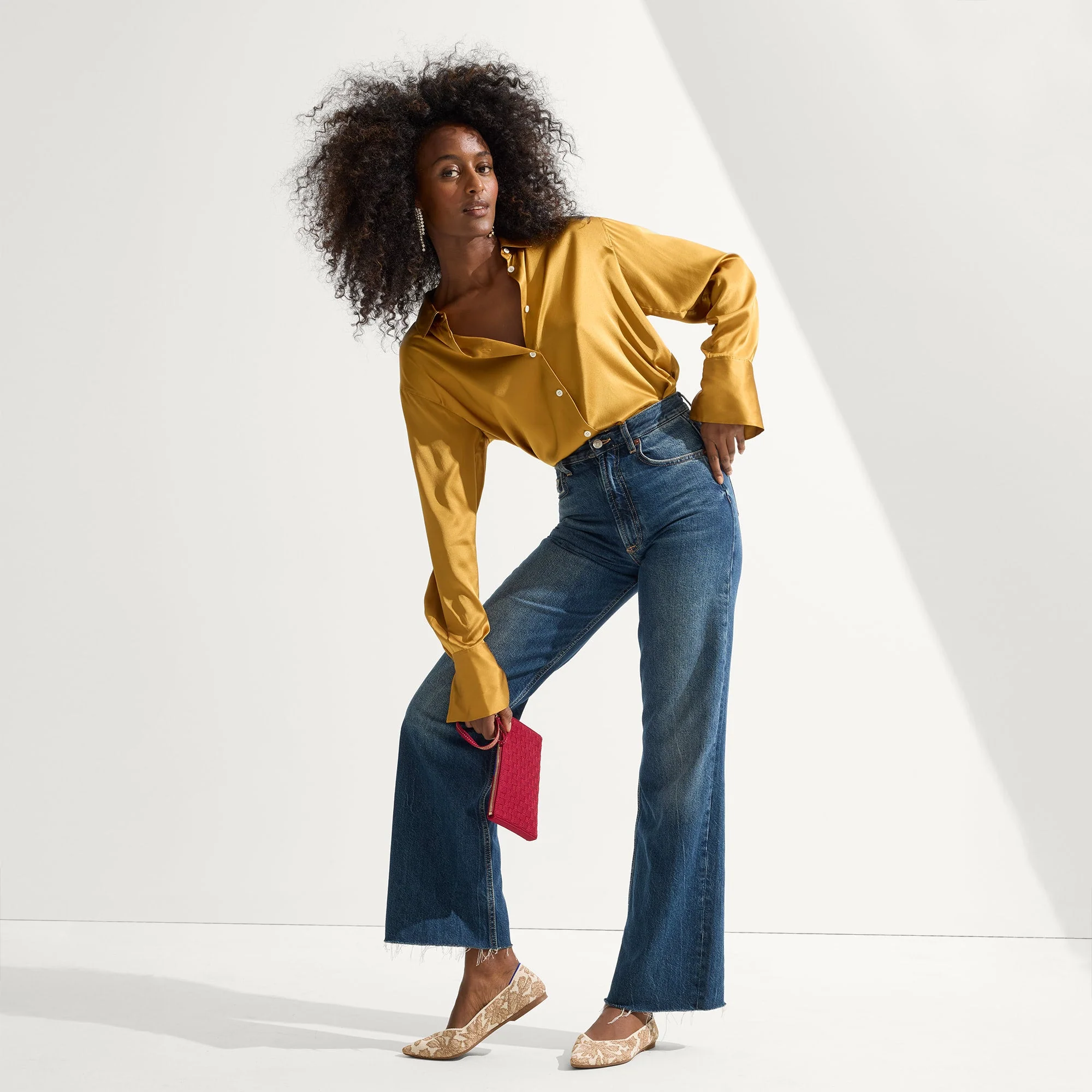 The Point II - Gold Chantilly