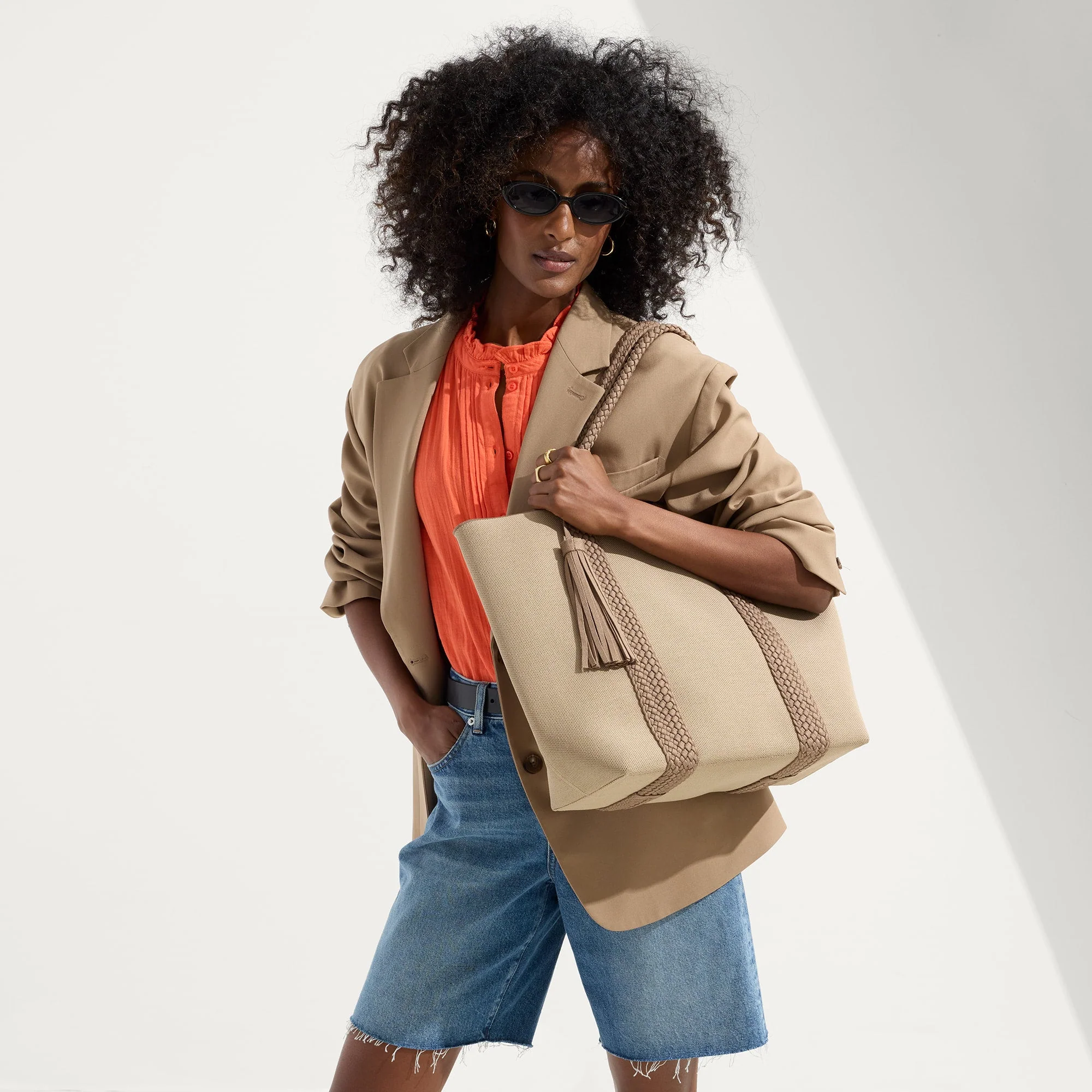 The Lightweight Tote - Caramel Twist