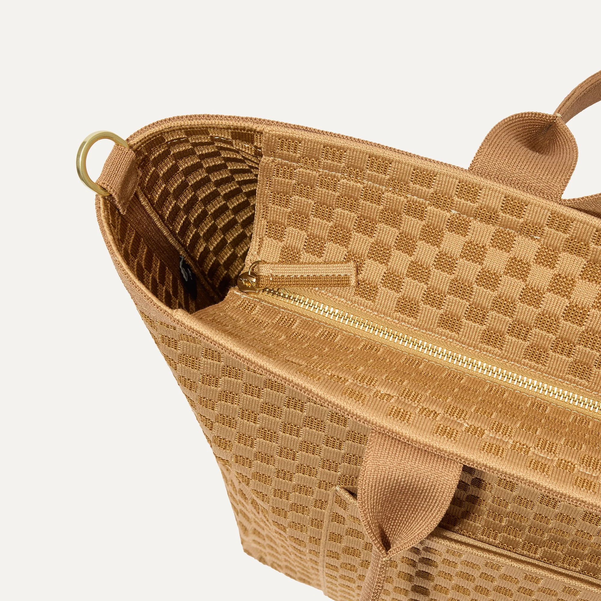 The Zip Travel Tote - Hazelnut