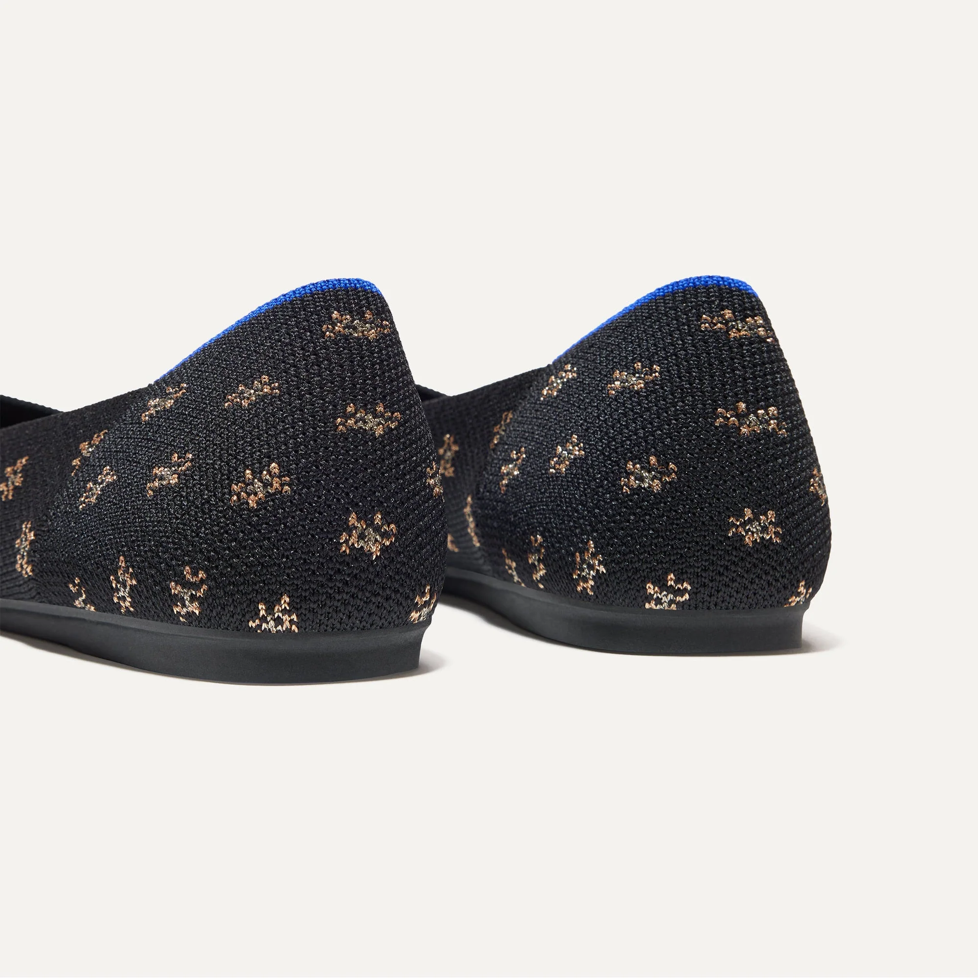 The Flat - Daisy Sparkle