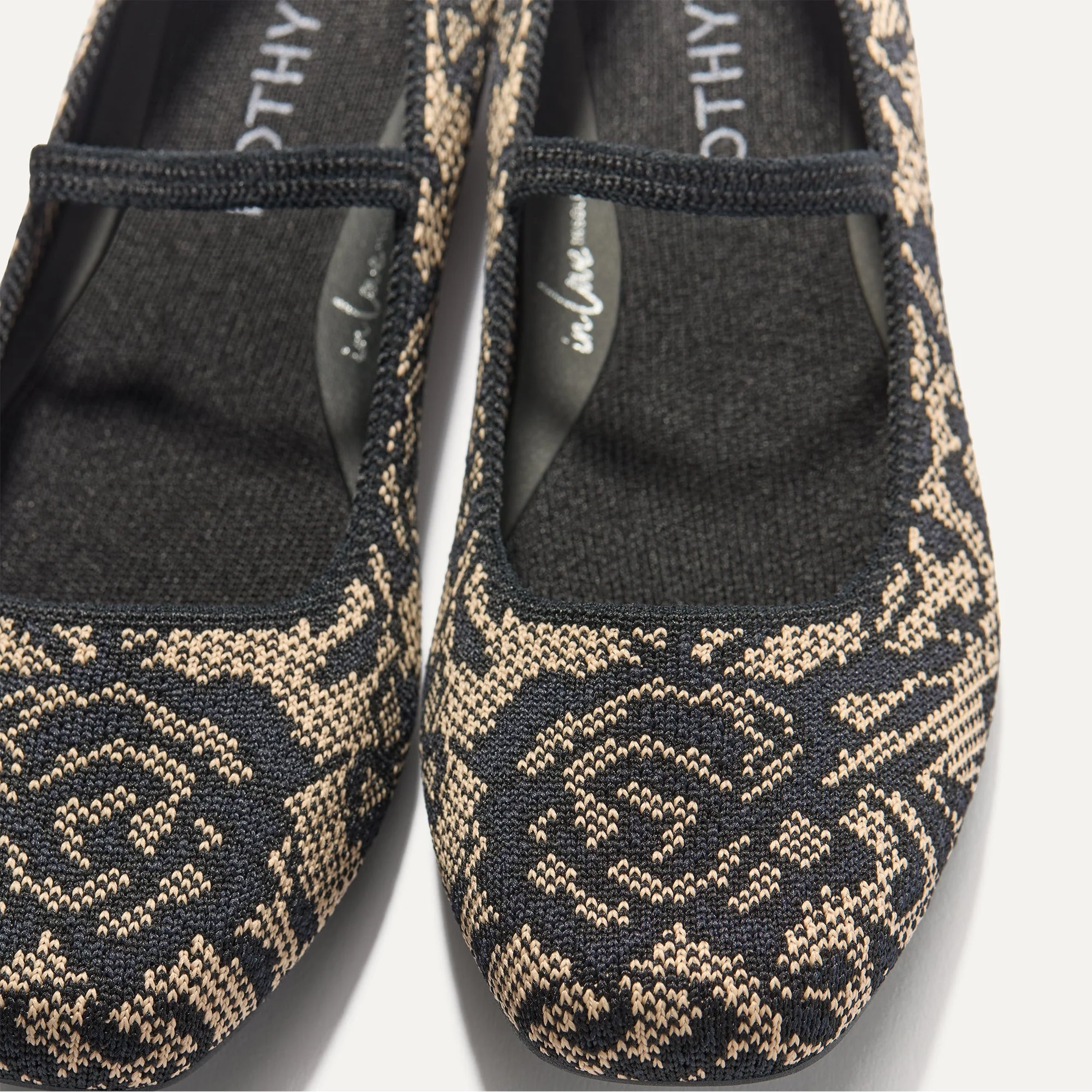 The Max Square Mary Jane - Chantilly Noir