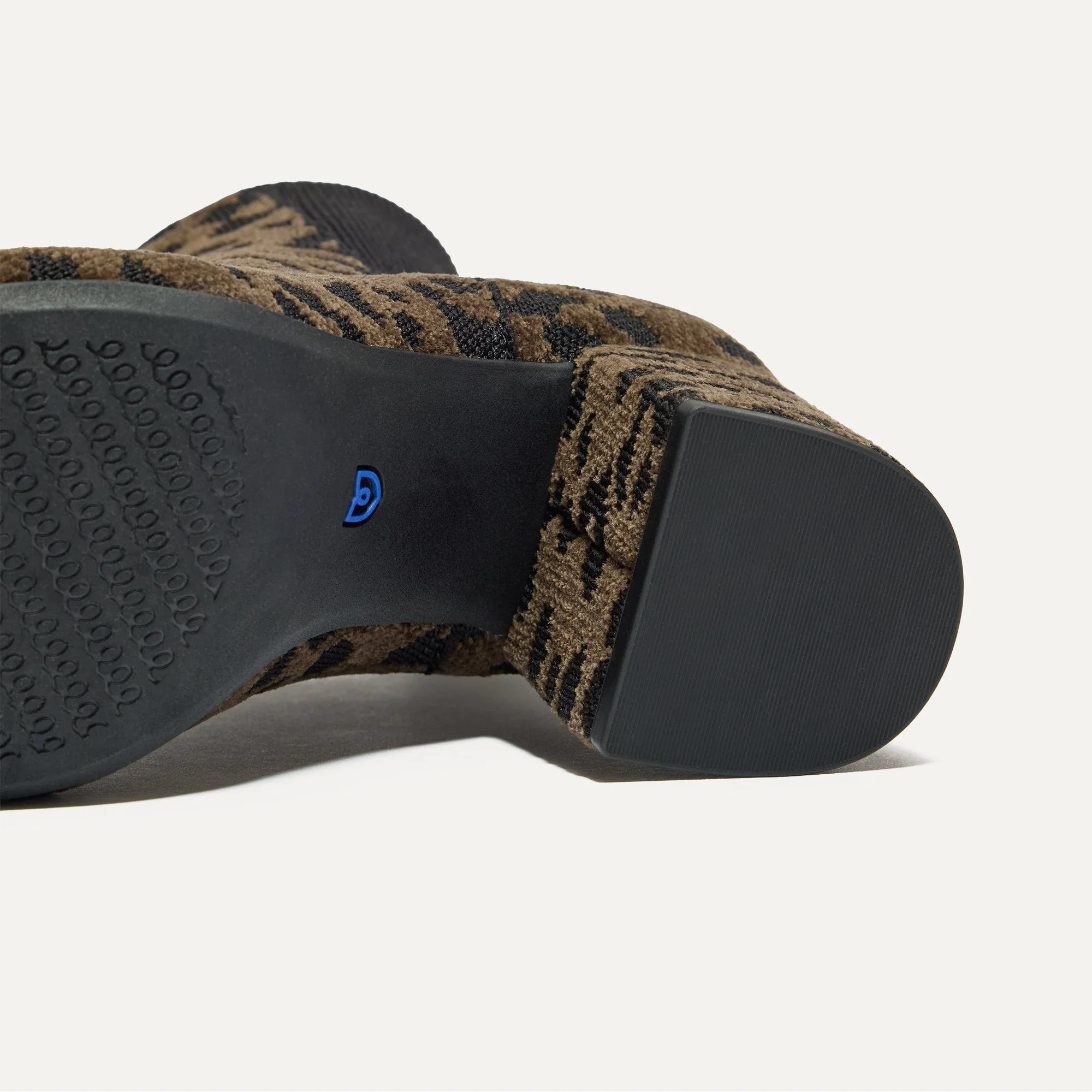 The ReVelvet™ High Classic Boot - ReVelvet™ Cheetah