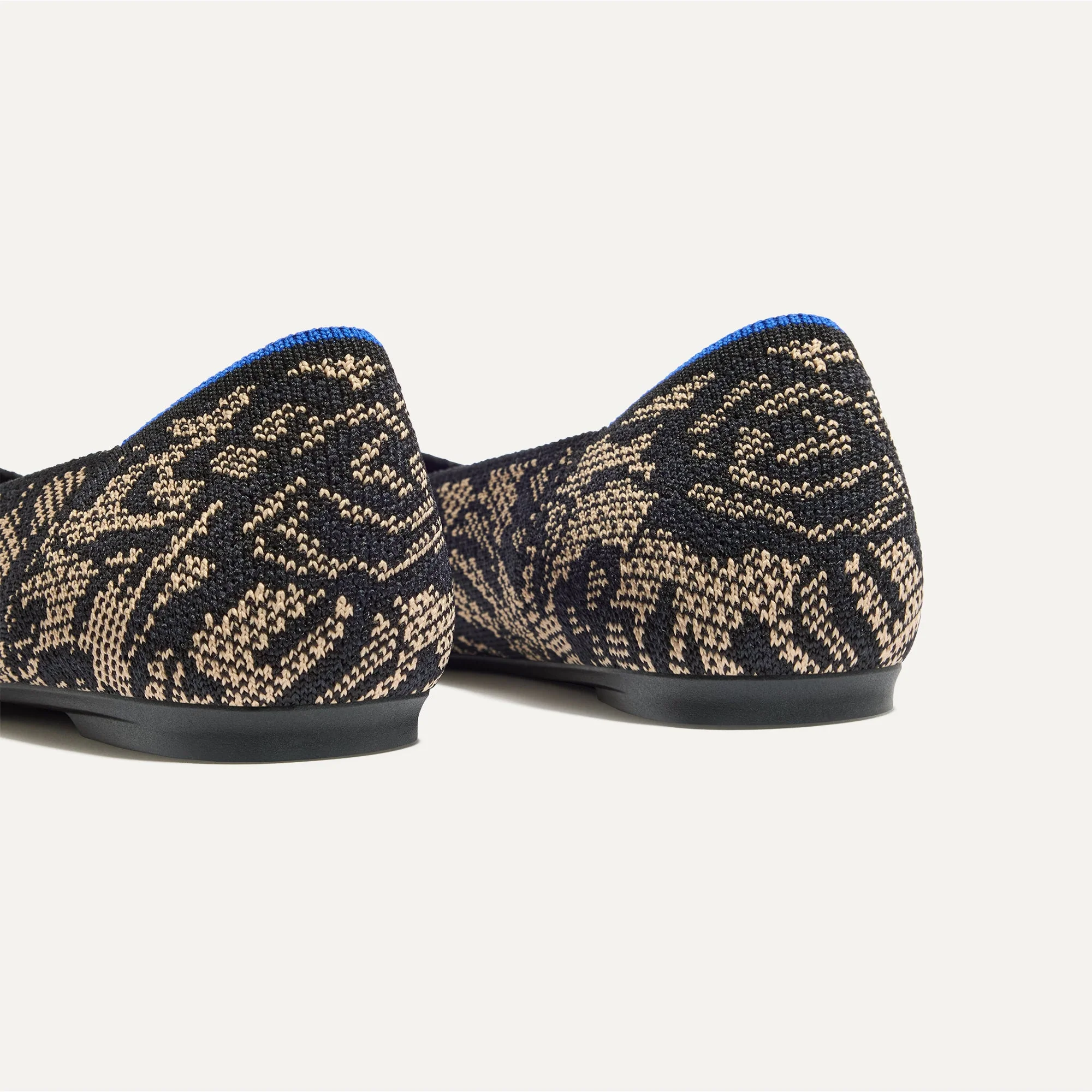 The Point II - Chantilly Noir