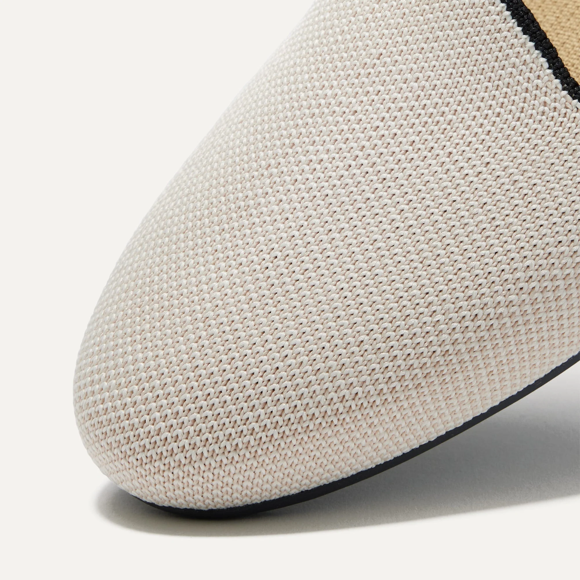 The Lounge Loafer - Vanilla