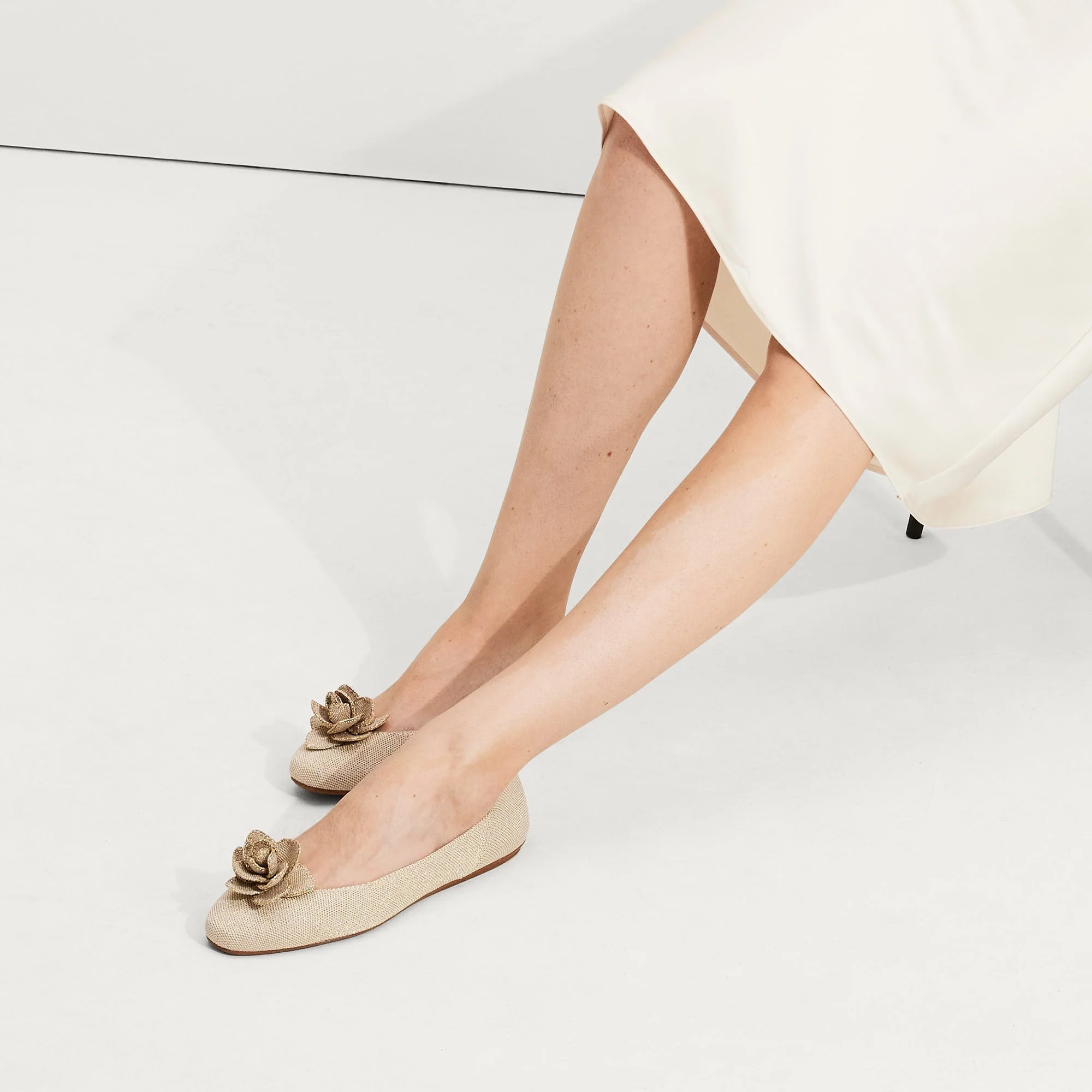 The Petal Square - Light Gold Metallic