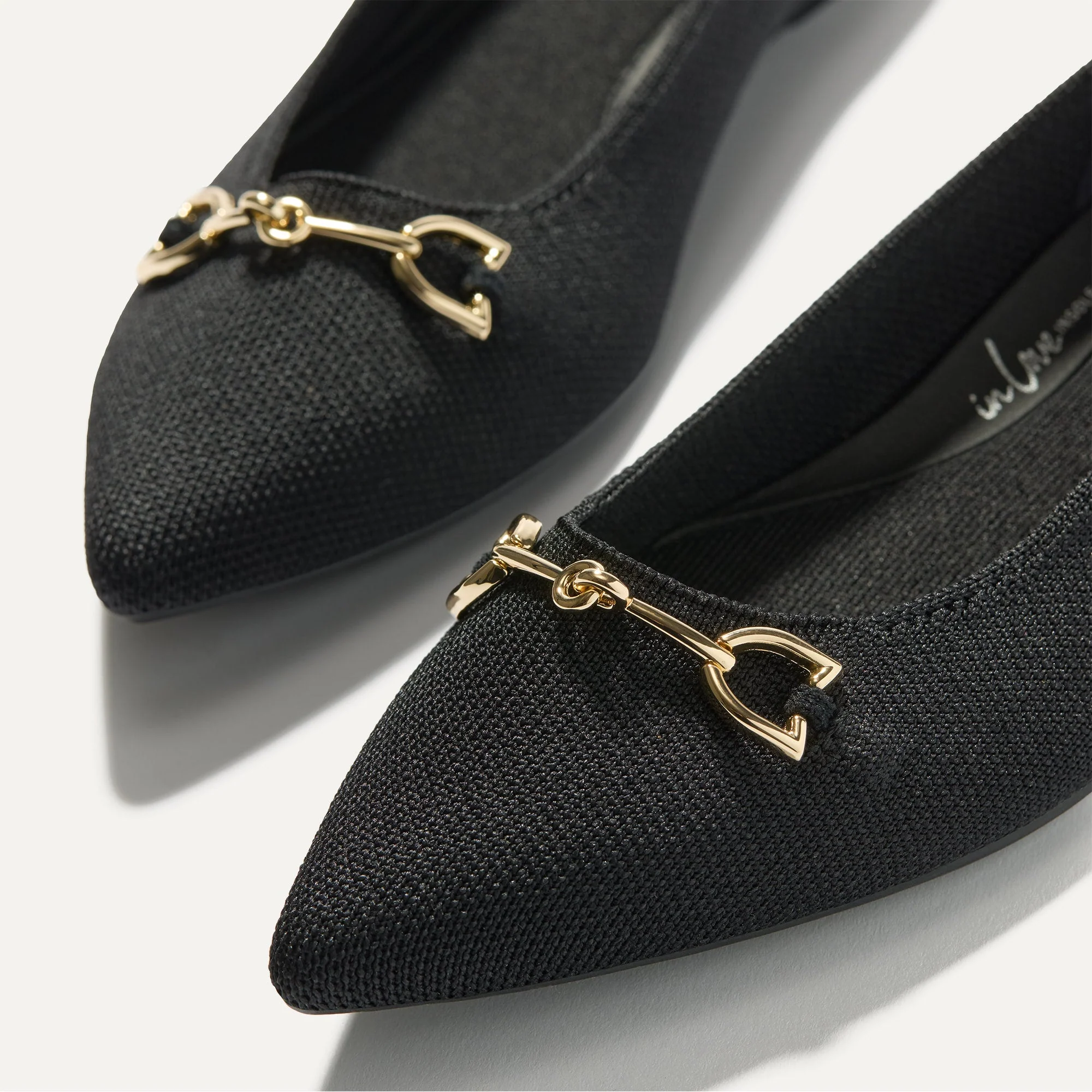 The Double Bit Point II - Black