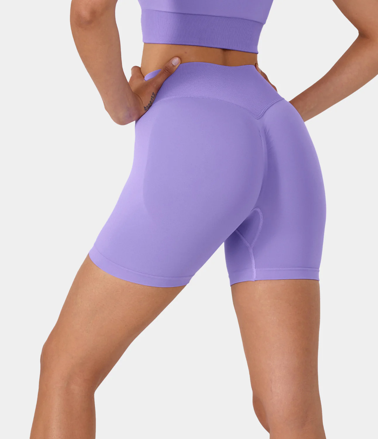 Seamless Flow Mid Rise Ruched Yoga Biker Shorts