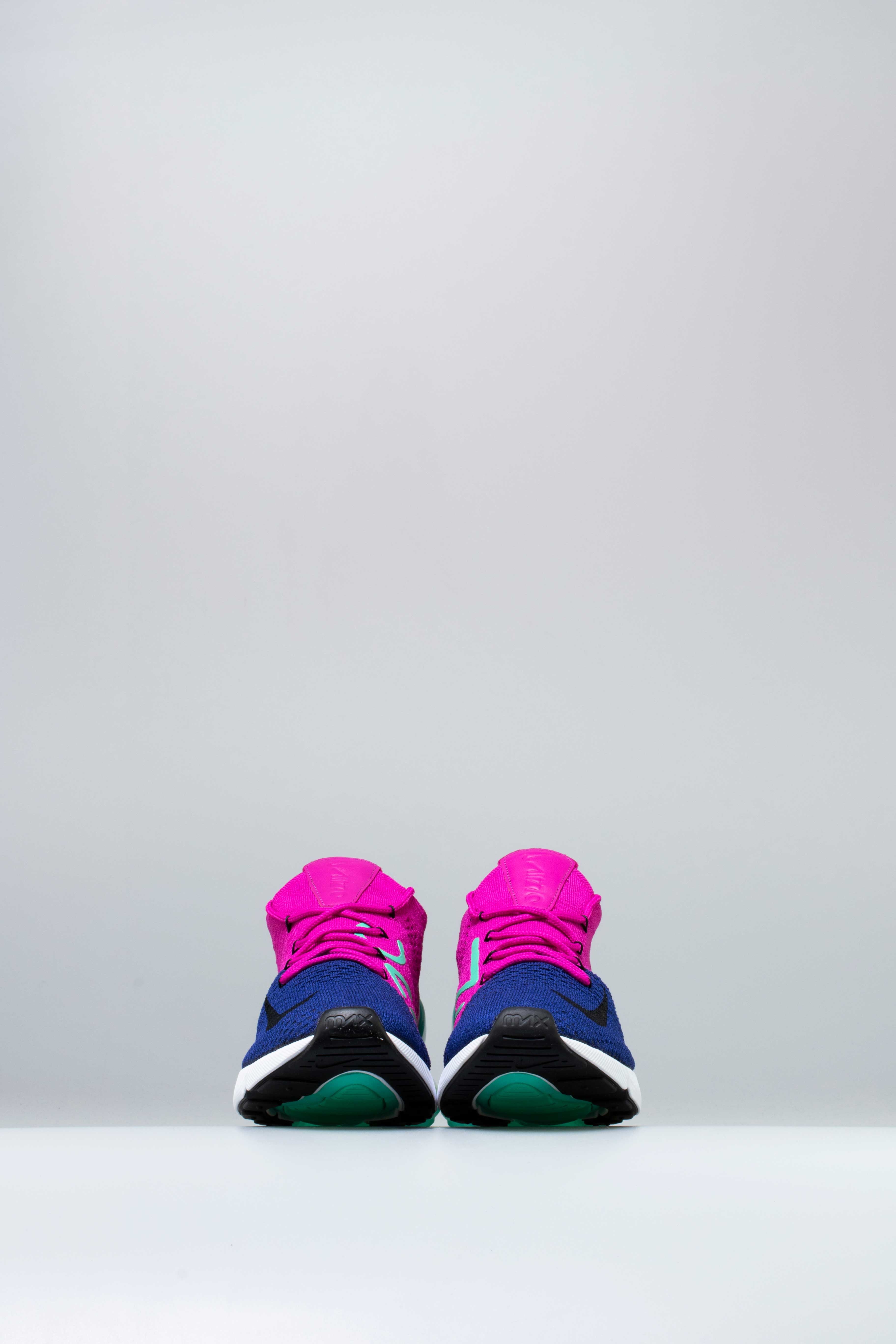 AM 270 Flyknit Mens Shoe -  Deep Royal Blue/Black/Fuchsia Flash