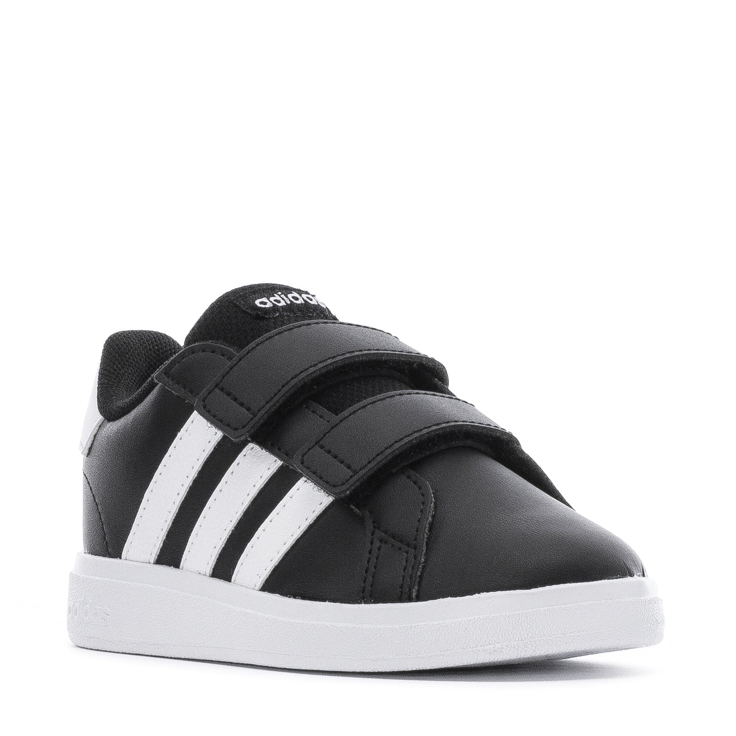 Grand Court 2.0 - Niño pequeño