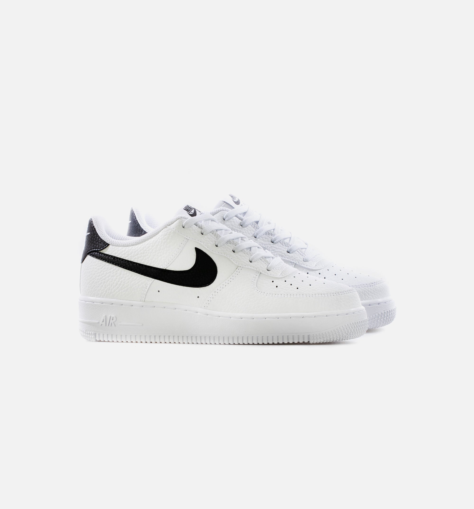 AF1 Low Grade School Lifestyle Shoe - White/Black