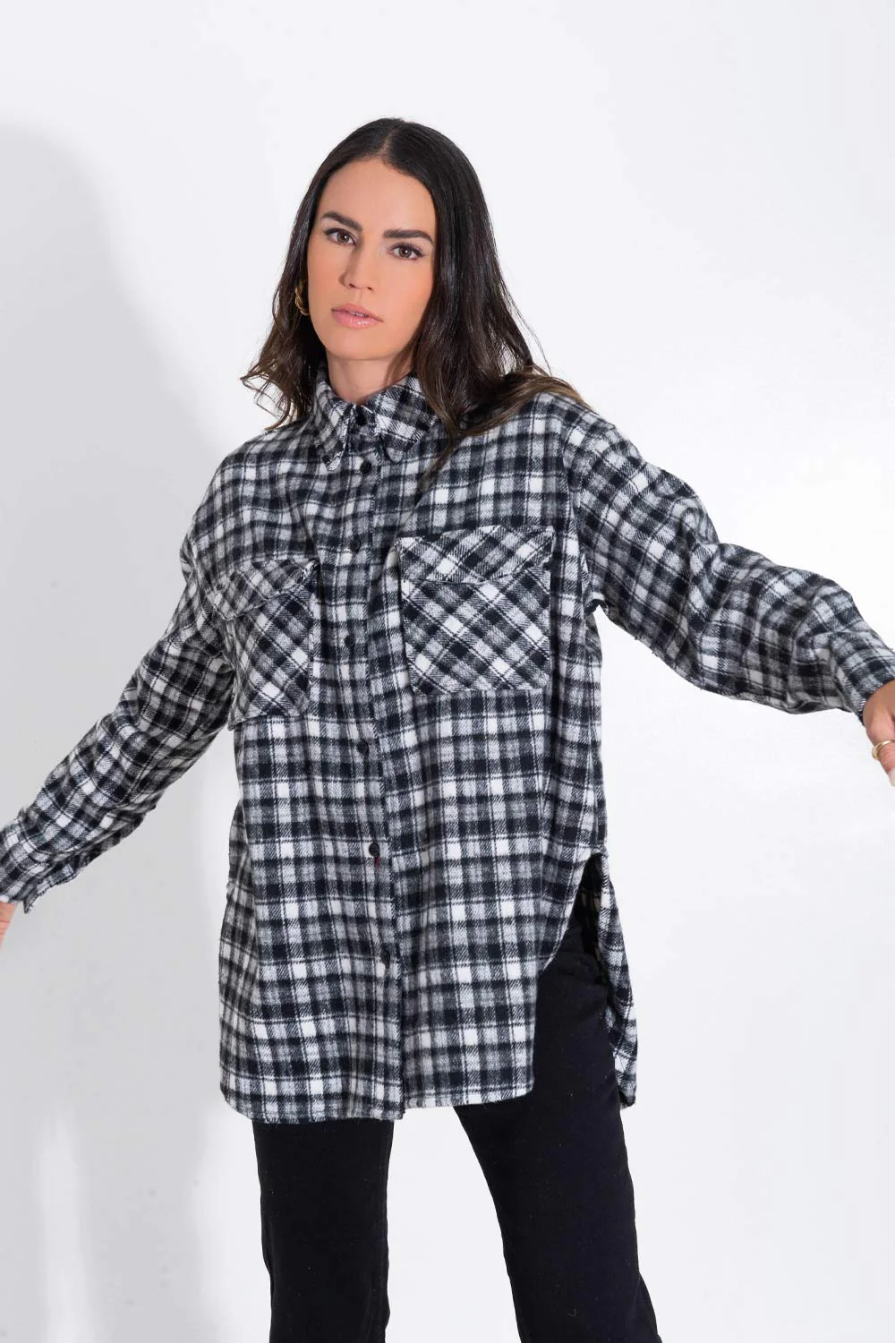 Camisa oversized check manga larga bolsillos