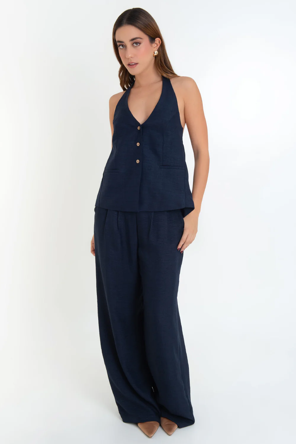 Pantalón fluido wide leg con pinzas