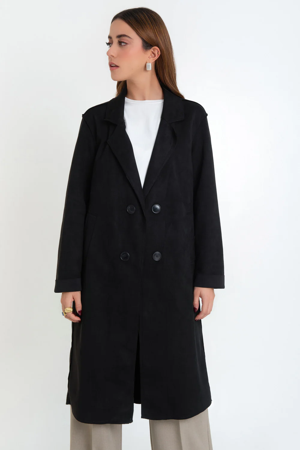 Abrigo de gamuza costuras con solapa